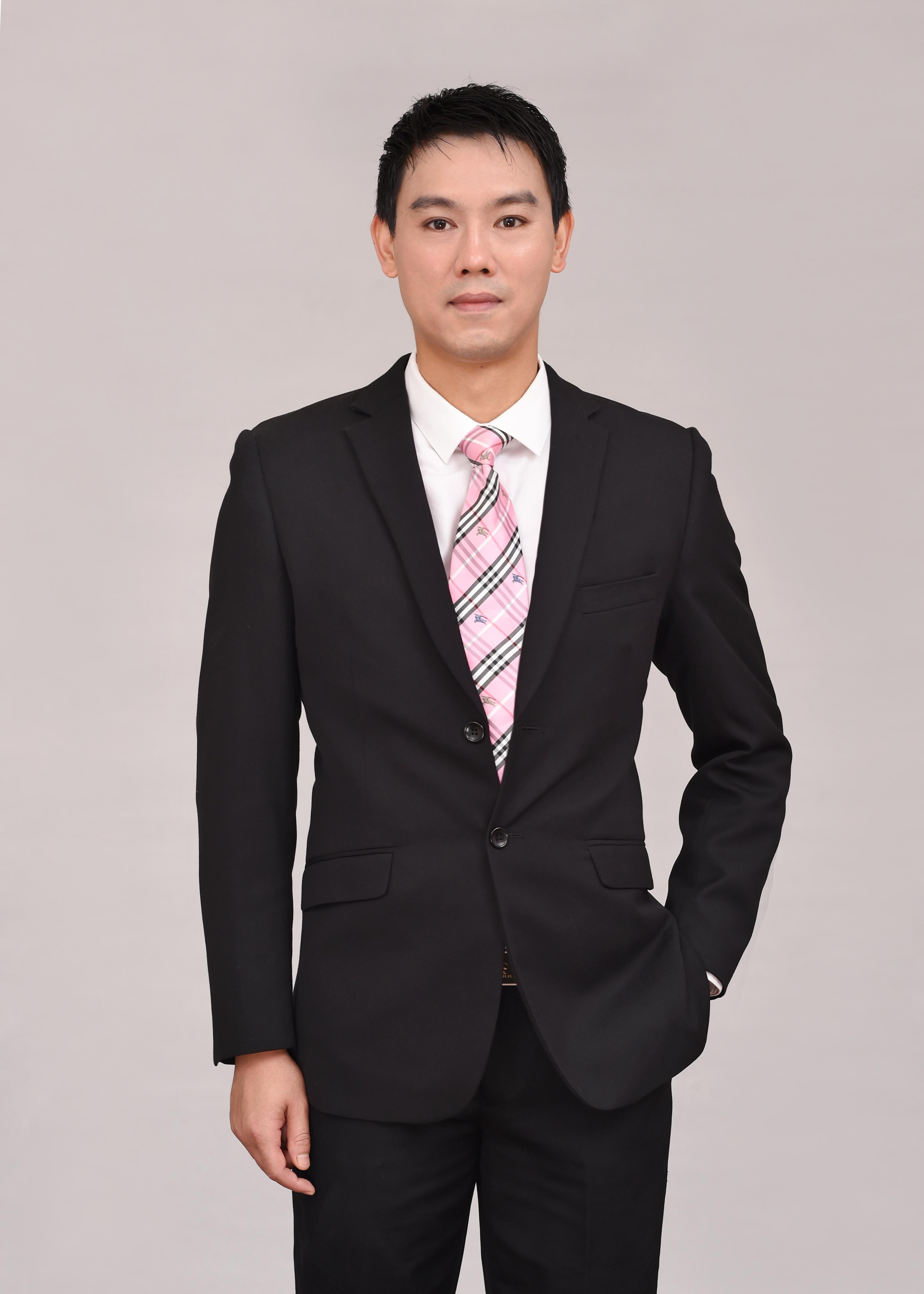 文君 剧本与叙事策划总监
